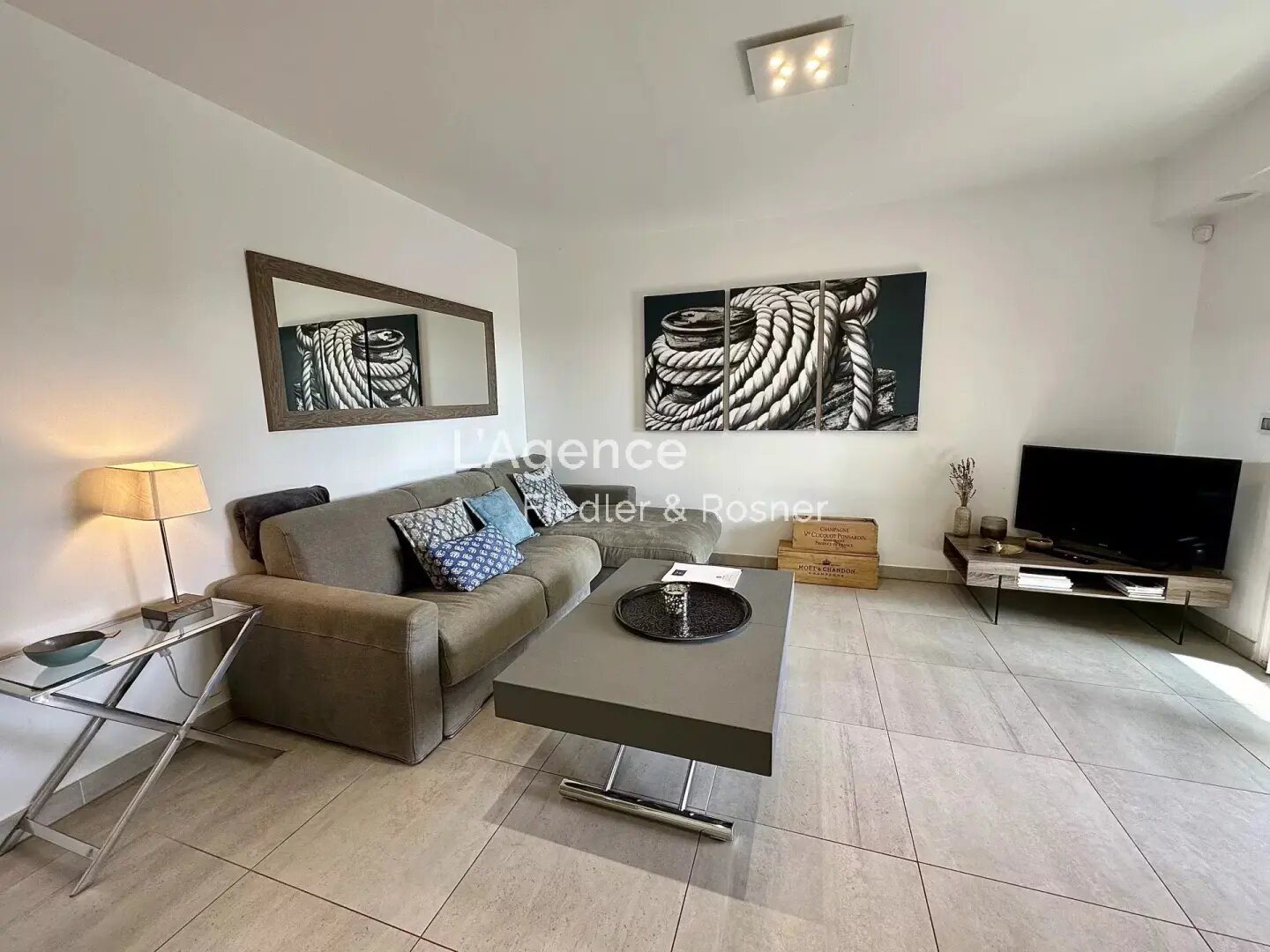 Appartement à louer, 50m², Saint-Tropez