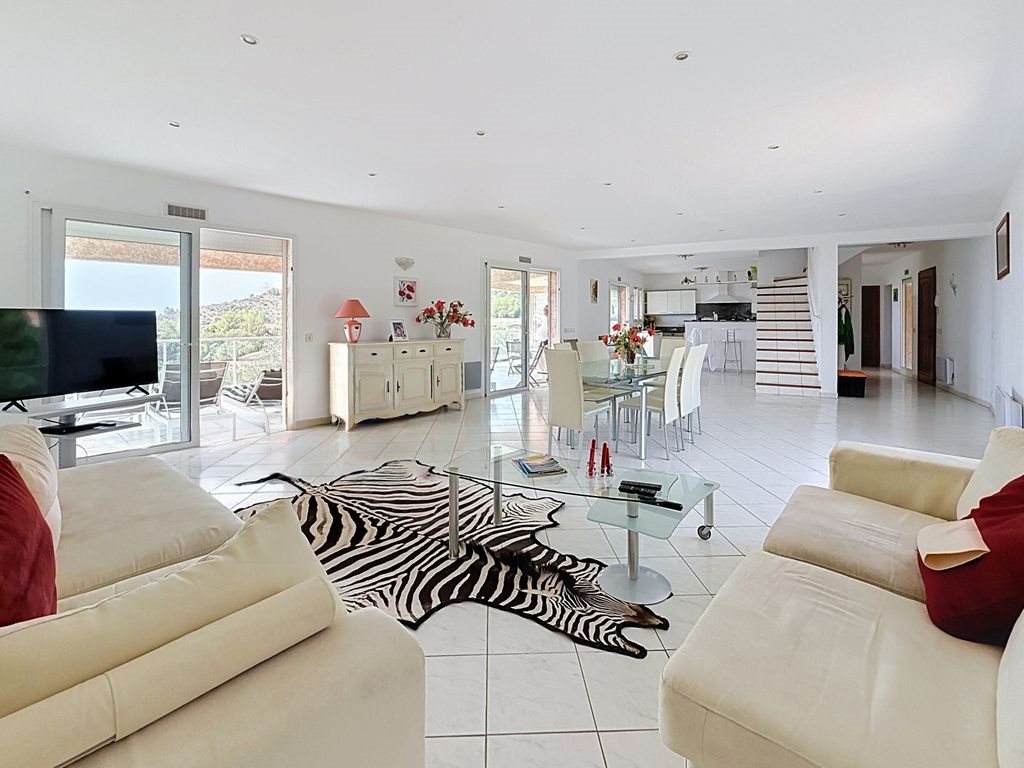 Maison à vendre, 212m², Porto-Vecchio