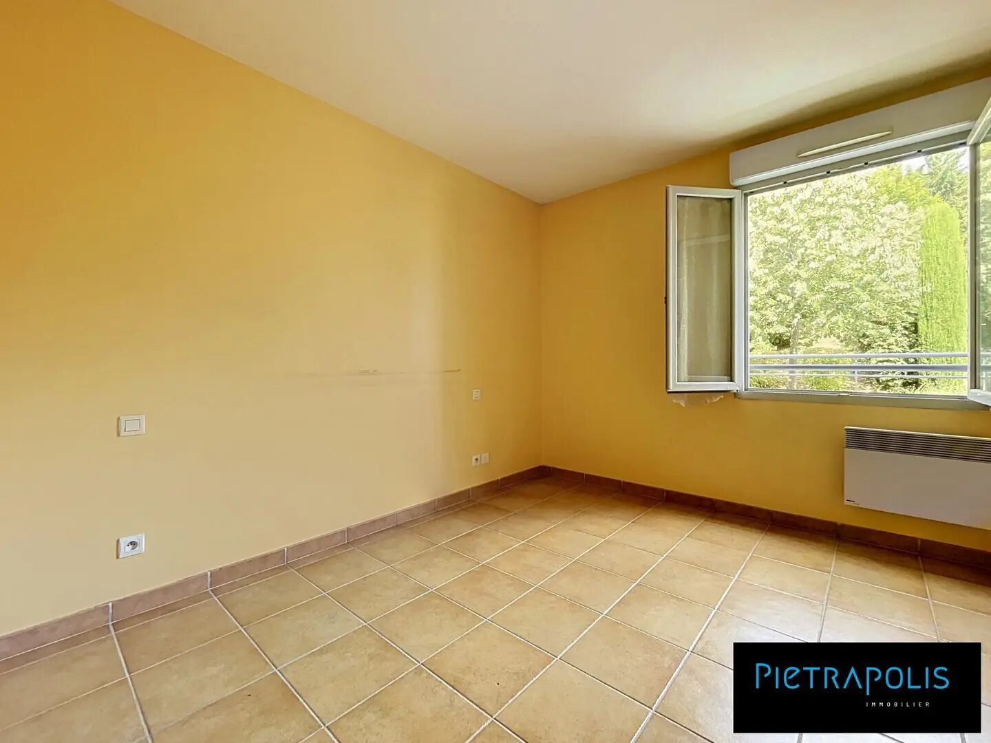 Appartement à vendre, 35m², Saint-Genis-Laval