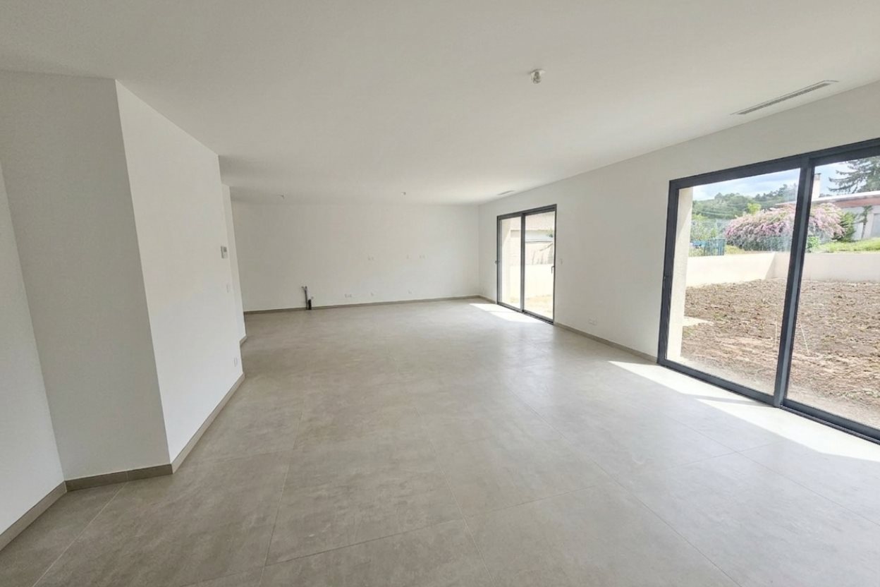 Maison à vendre, 107m², Mions