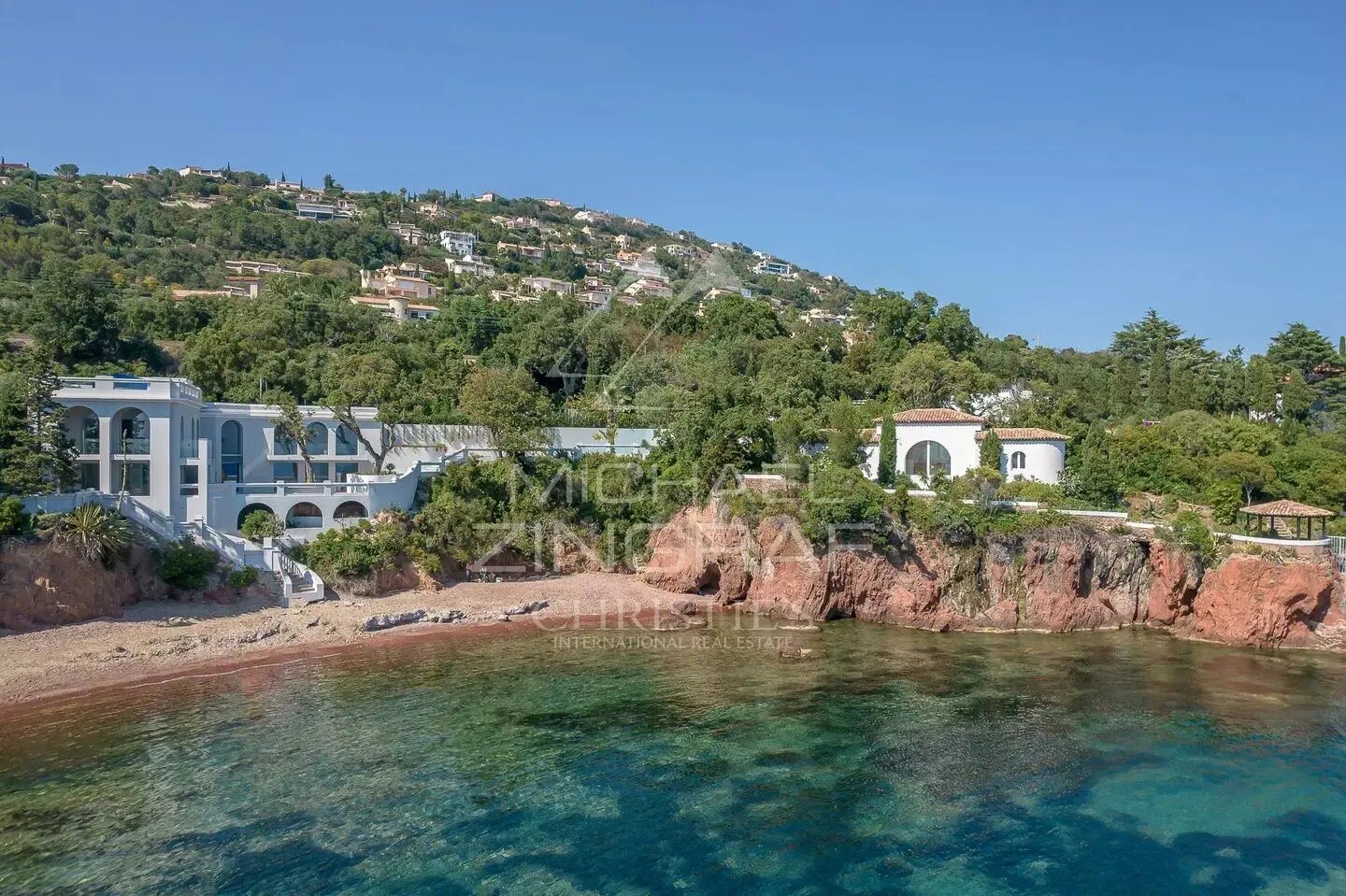 Maison à vendre, 380m², Saint-Raphaël