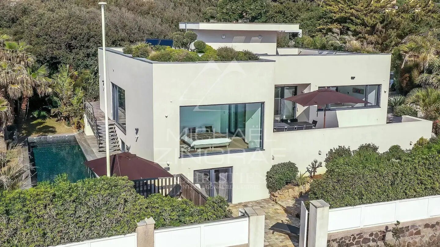 Maison à vendre, 238m², Saint-Raphaël
