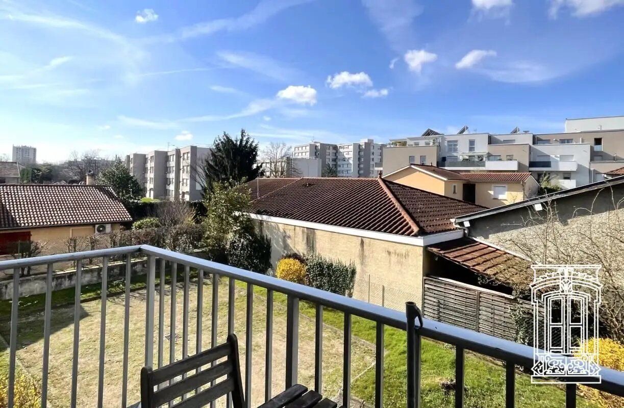 Appartement à vendre, 66m², Saint-Priest