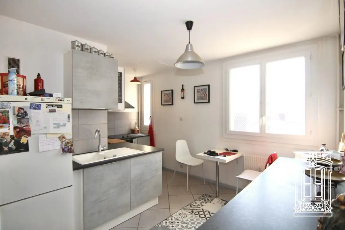 Appartement à vendre, 66m², Saint-Priest