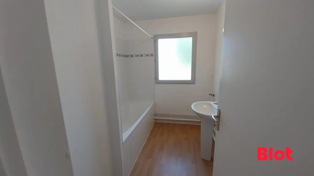 Appartement à louer, 73m², Cintré