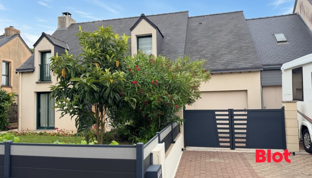 Maison à vendre, 123m², Bréal-sous-Montfort