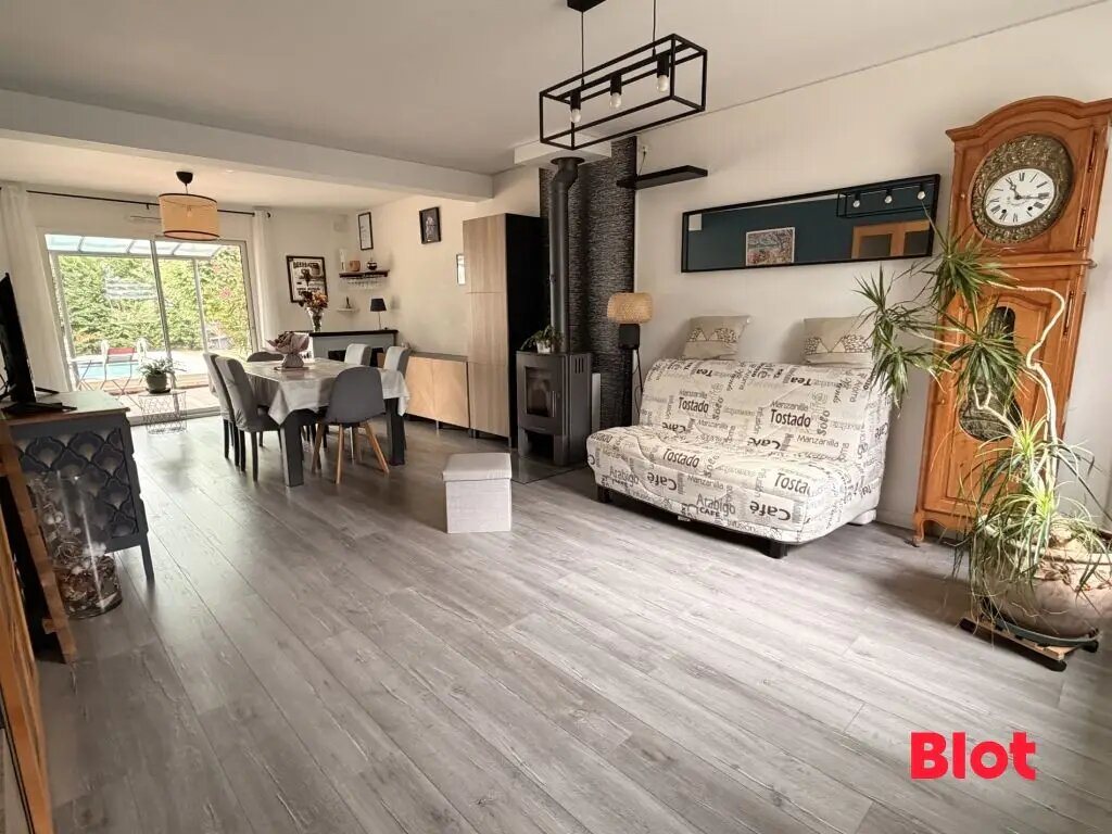 Maison à vendre, 102m², Mordelles