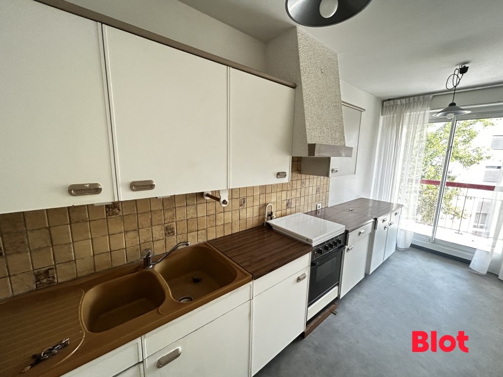 Appartement à louer, 76m², Rennes