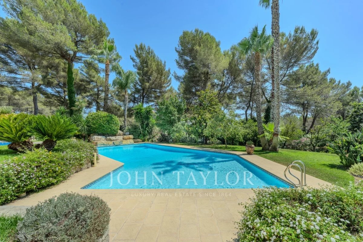 Maison à vendre, 736m², Mougins