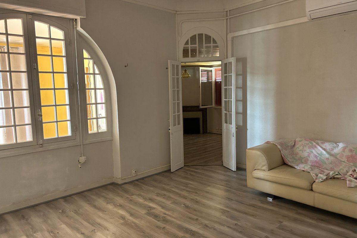 Appartement à louer, 79m², Toulon