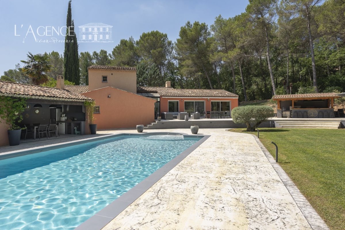Maison à vendre, 208m², Peynier