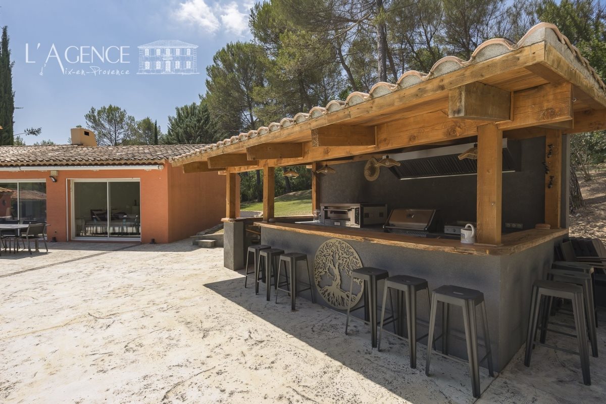 Maison à vendre, 208m², Peynier