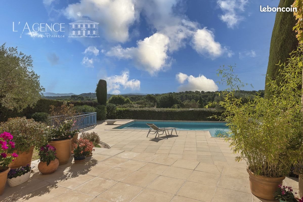 Maison à vendre, 180m², Meyreuil