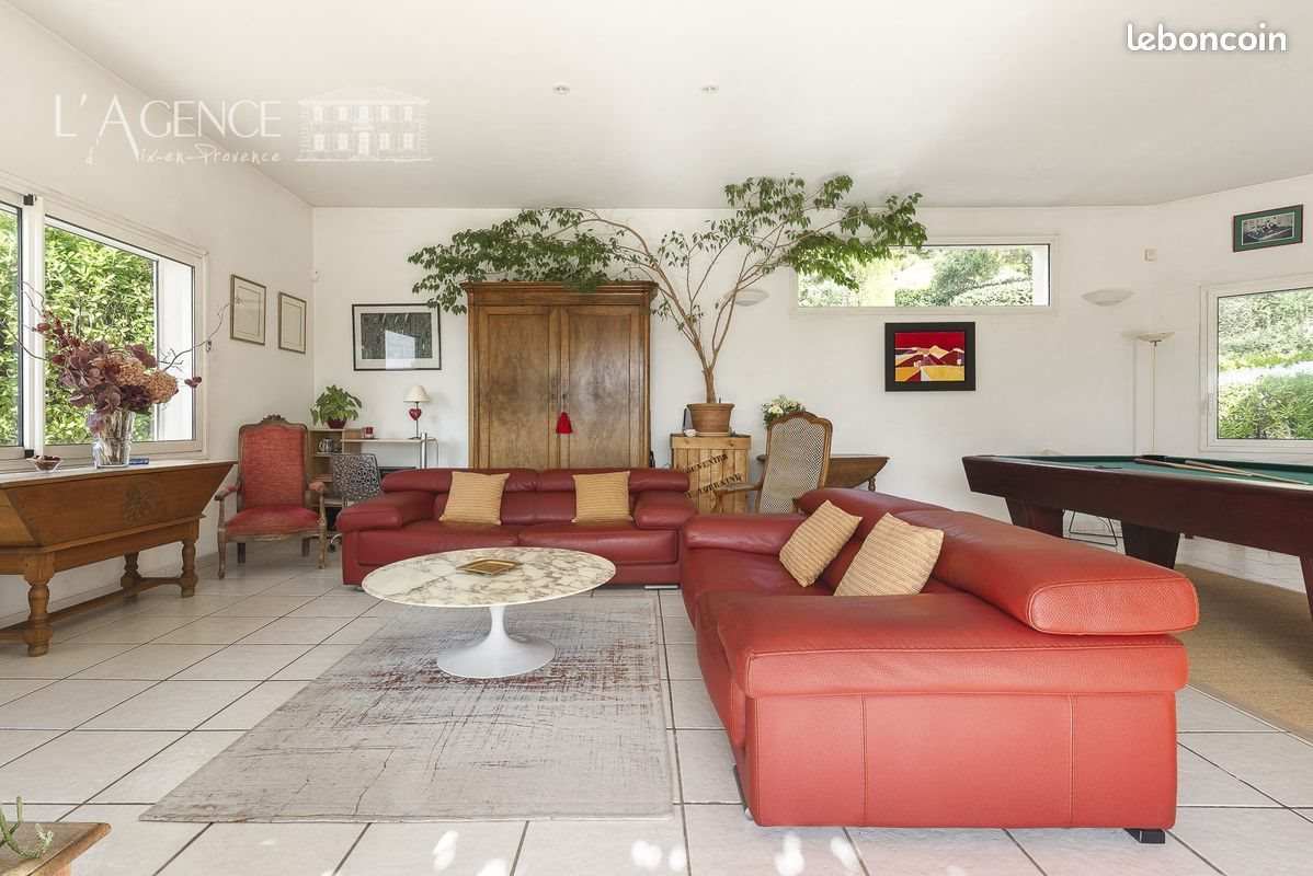 Maison à vendre, 180m², Meyreuil