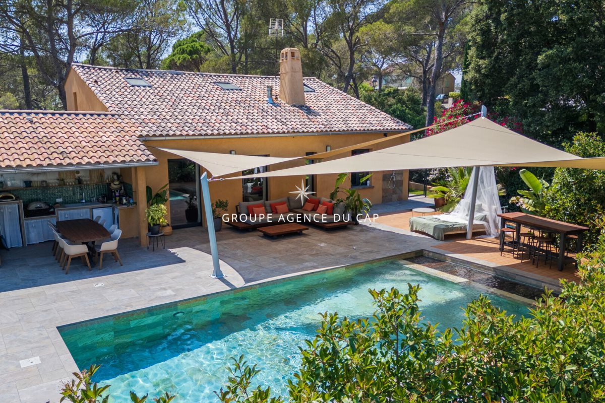 Maison à vendre, 160m², Saint-Raphaël