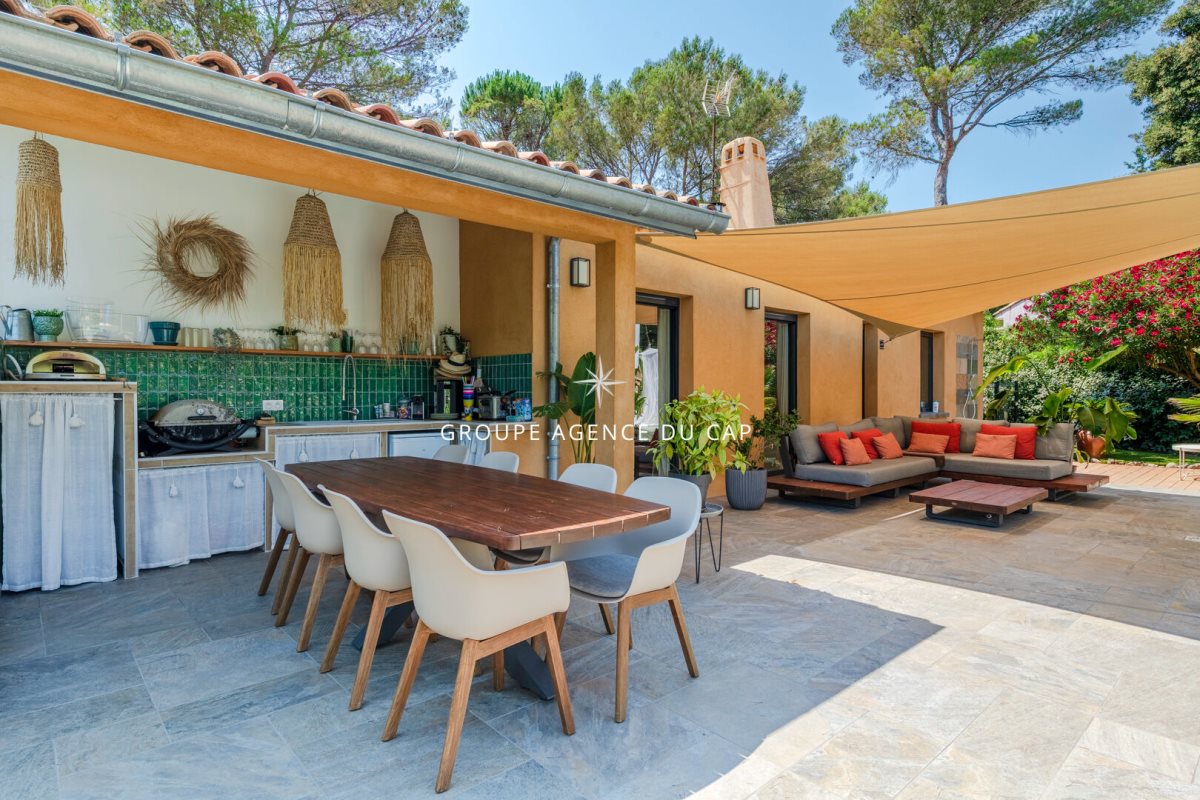 Maison à vendre, 160m², Saint-Raphaël
