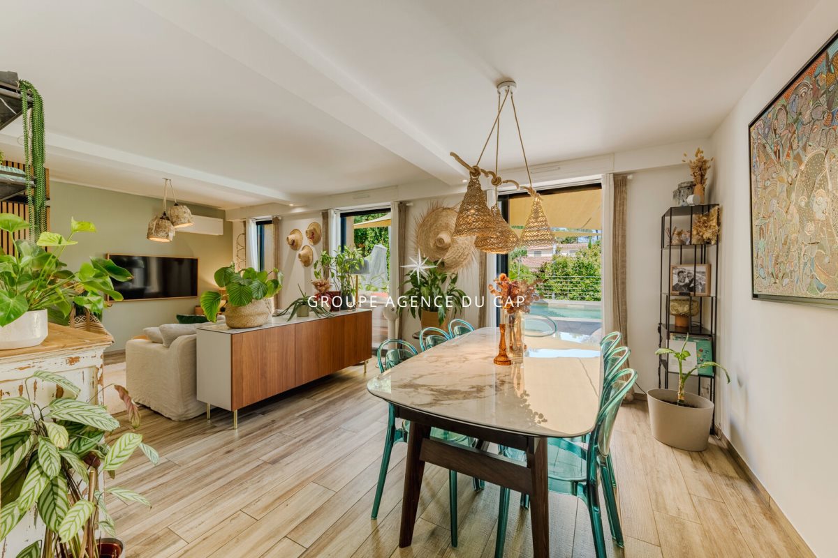 Maison à vendre, 160m², Saint-Raphaël