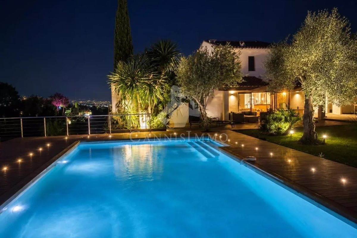 Maison à vendre, 230m², Vallauris