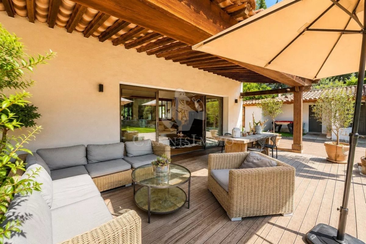 Maison à vendre, 230m², Vallauris