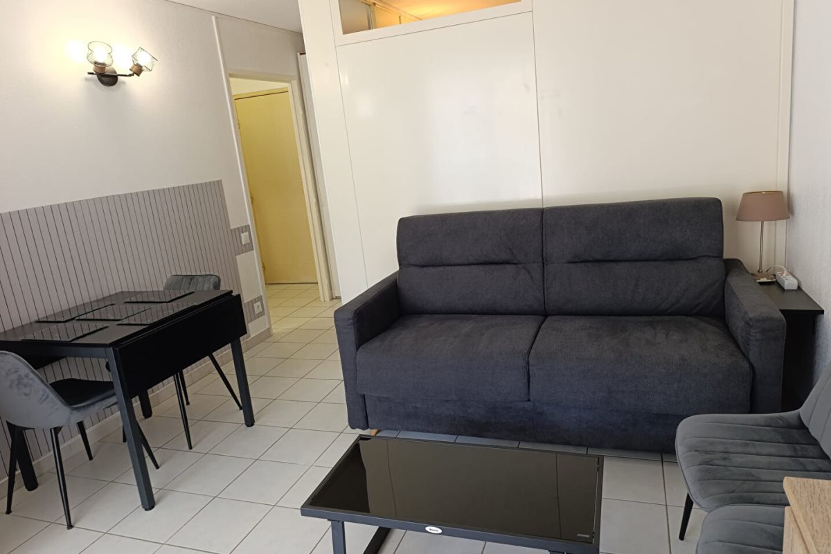 Appartement à louer, 29m², Fréjus