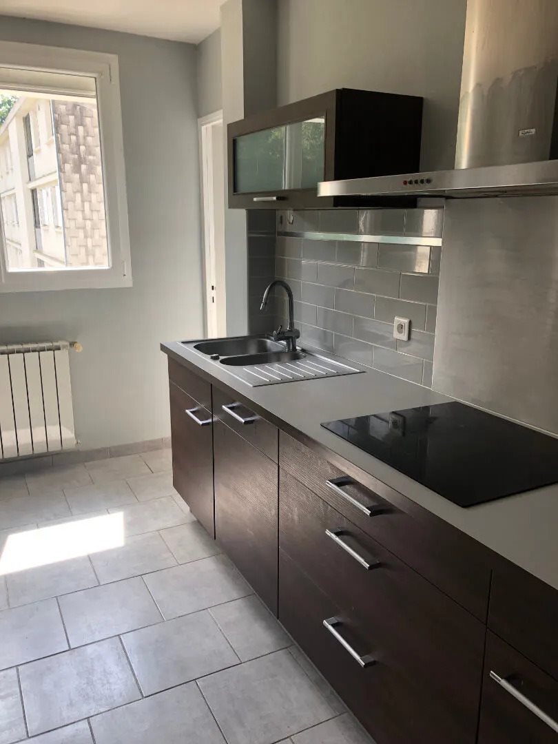 Appartement à louer, 69m², Gelos