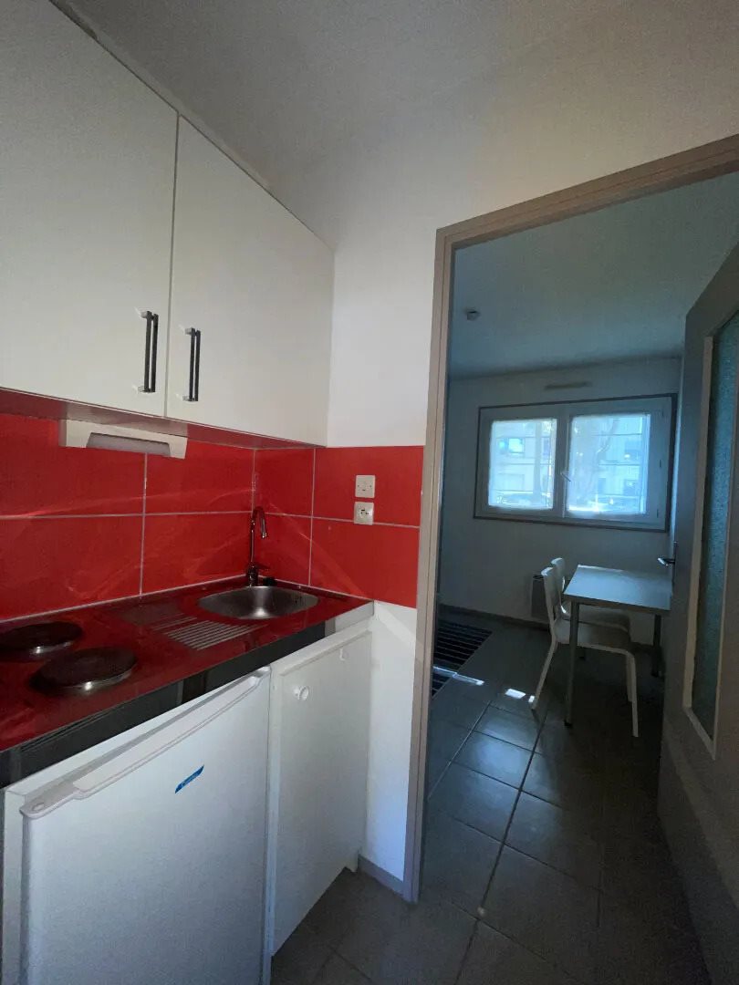 Appartement à louer, 16m², Pau