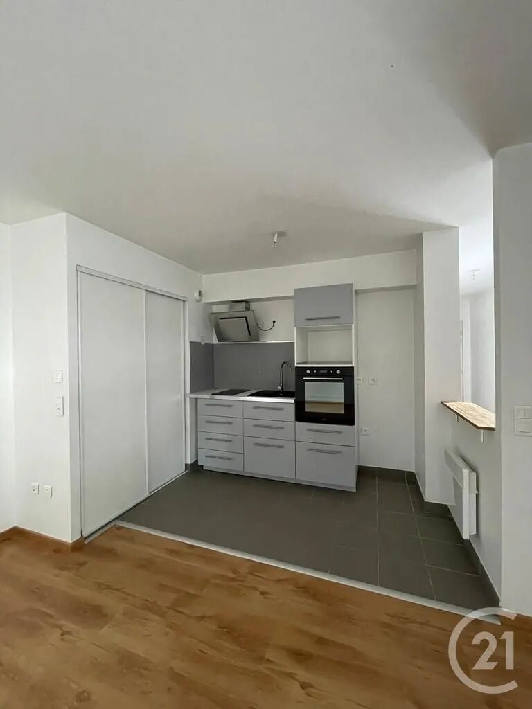 Appartement à louer, 33m², Reims