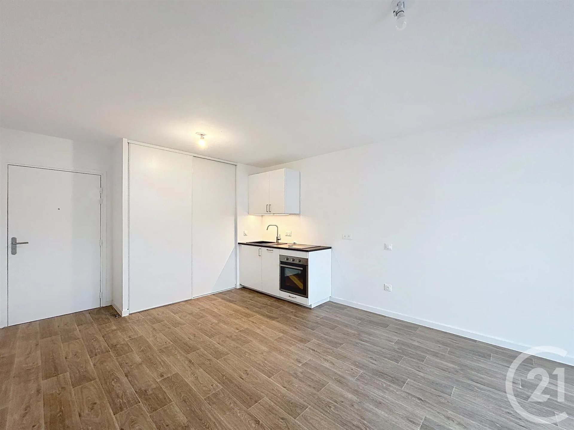 Appartement à louer, 27m², Reims