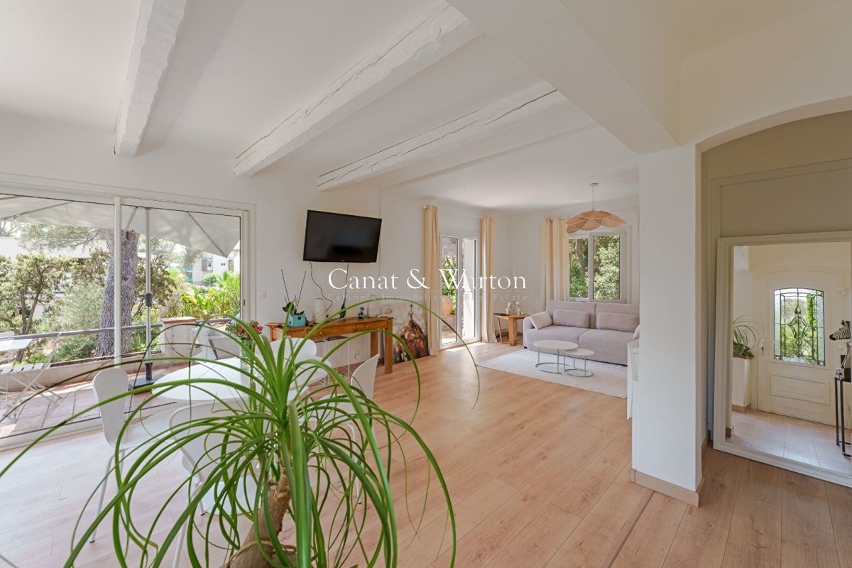 Maison à vendre, 69m², Saint-Raphaël
