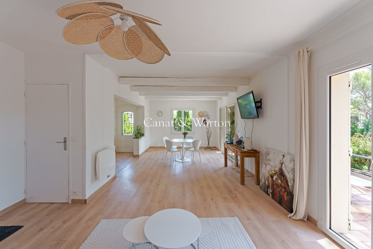 Maison à vendre, 69m², Saint-Raphaël
