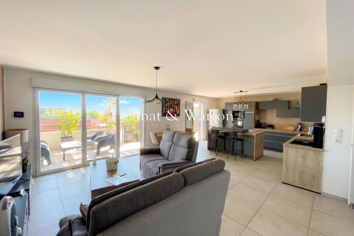 Appartement à vendre, 104m², Fréjus