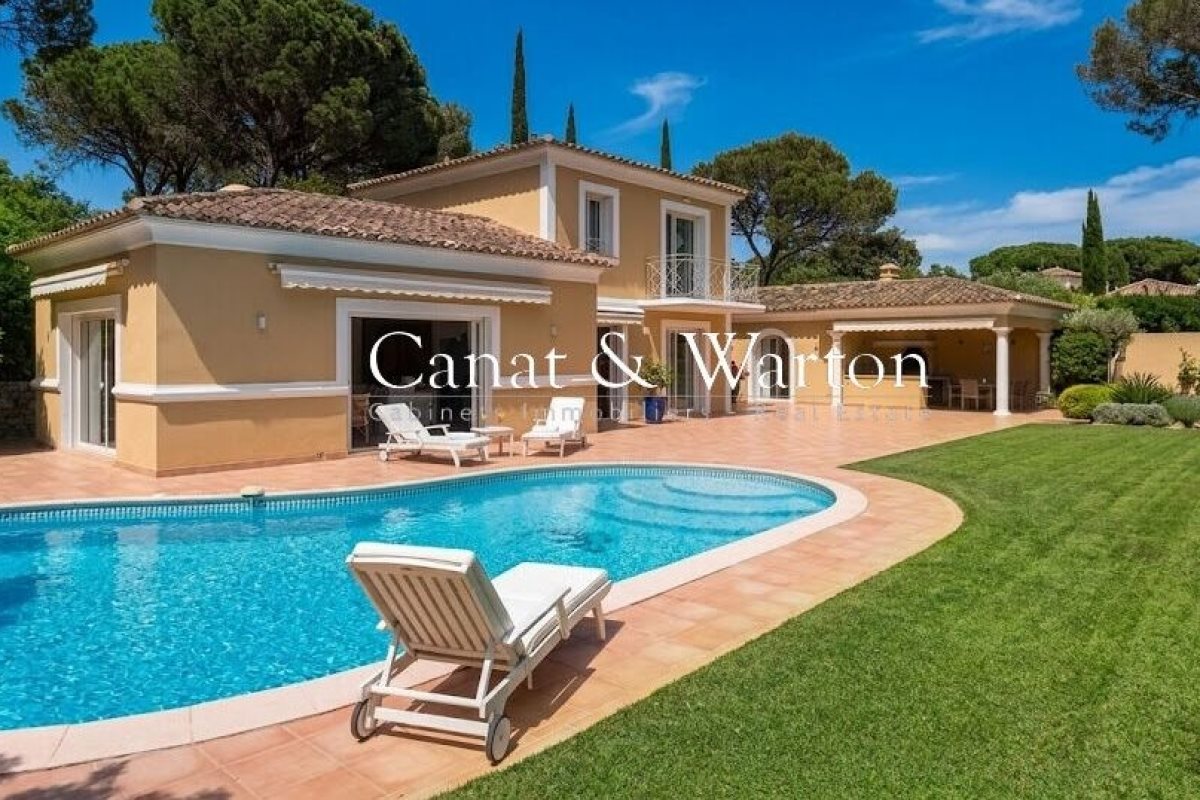 Maison à vendre, 200m², Saint-Raphaël