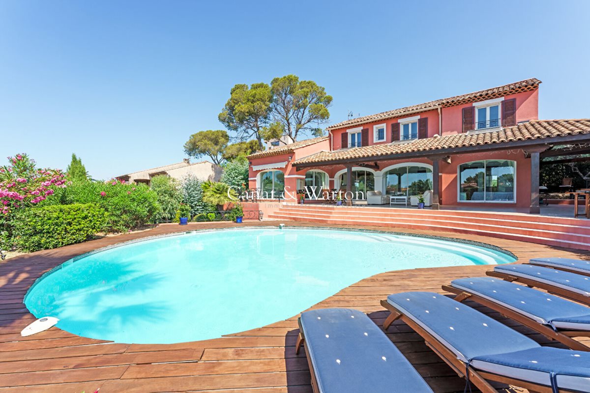 Maison à vendre, 148m², Saint-Raphaël