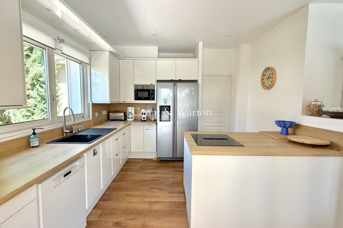 Maison à vendre, 171m², Saint-Raphaël