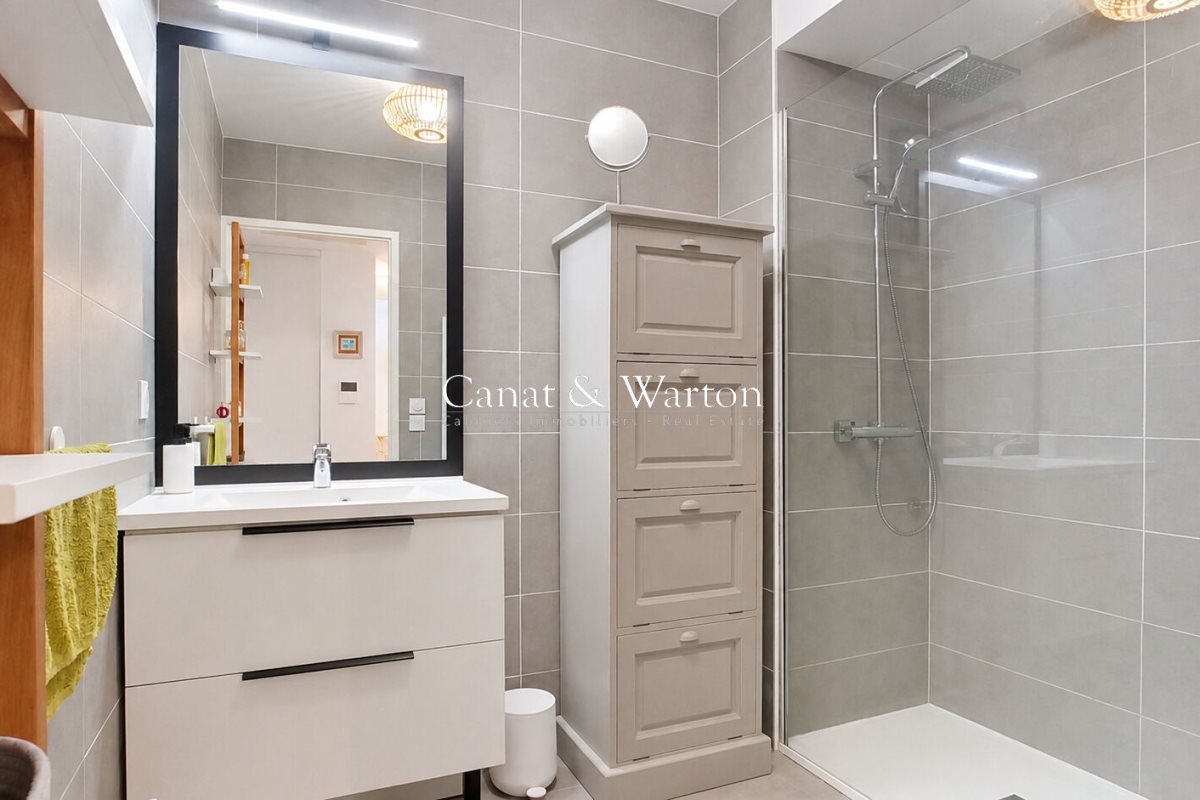 Appartement à vendre, 73m², Saint-Raphaël