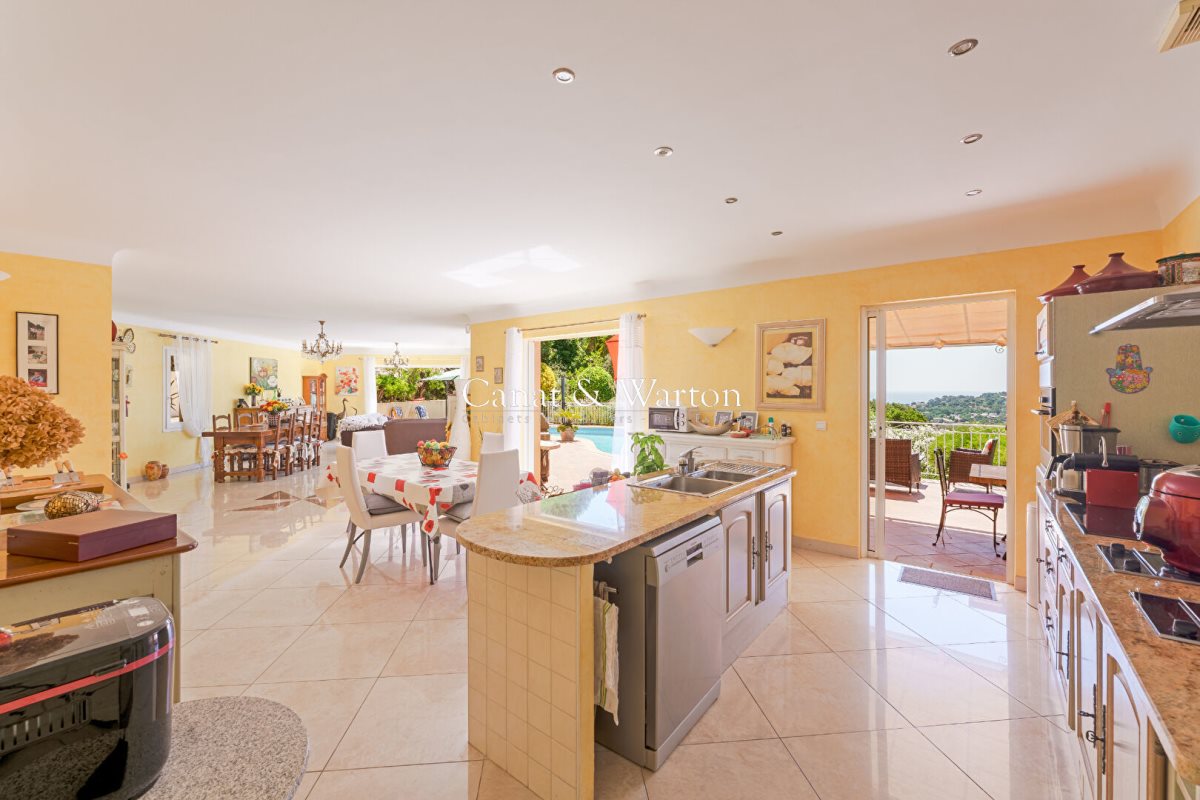 Maison à vendre, 200m², Roquebrune-sur-Argens