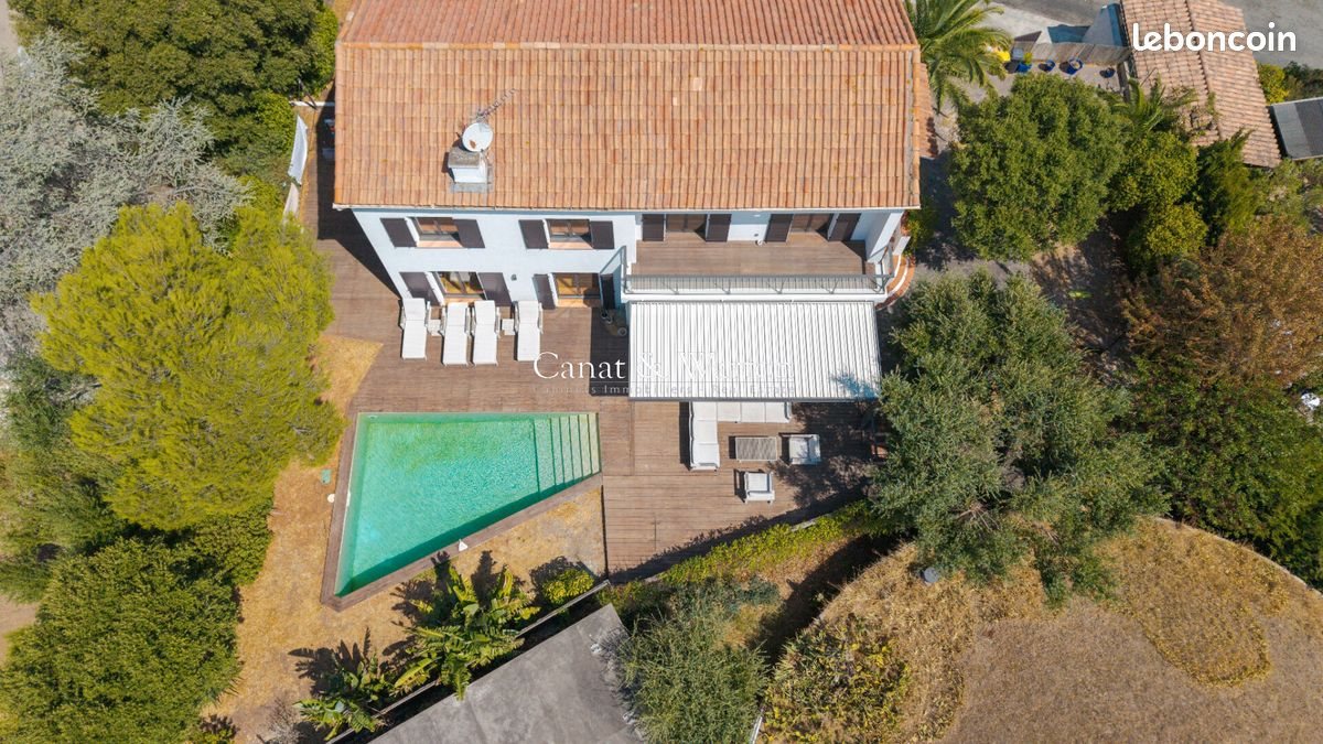 Maison à vendre, 204m², Saint-Raphaël