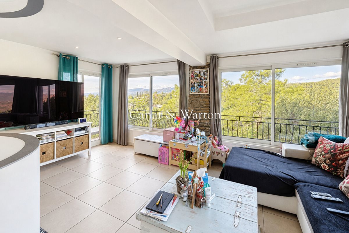 Maison à vendre, 129m², Fréjus