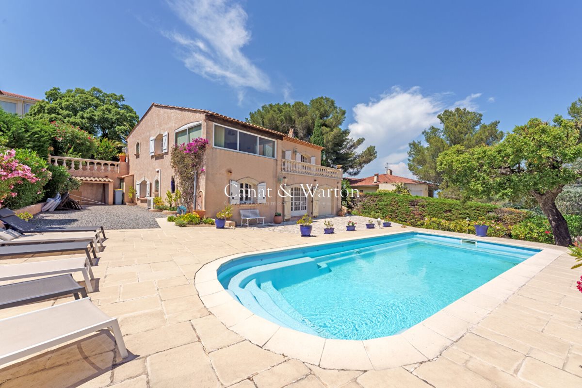 Appartement à vendre, 202m², Saint-Raphaël