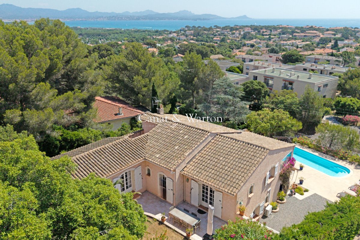 Appartement à vendre, 202m², Saint-Raphaël