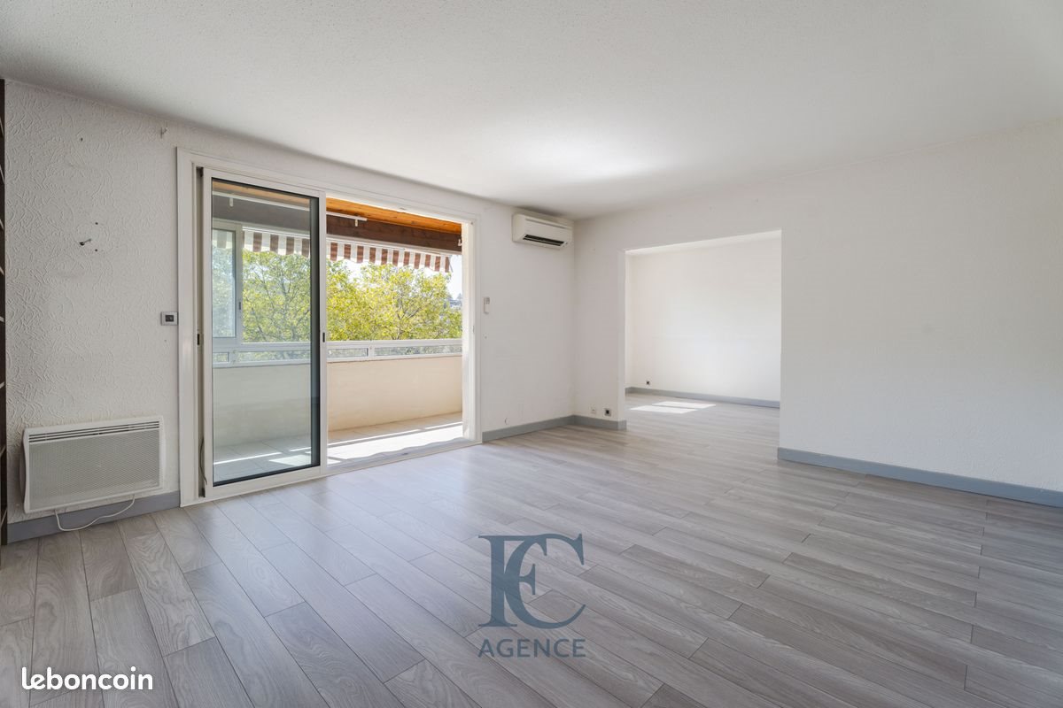 Appartement à vendre, 70m², Saint-Cyr-sur-Mer