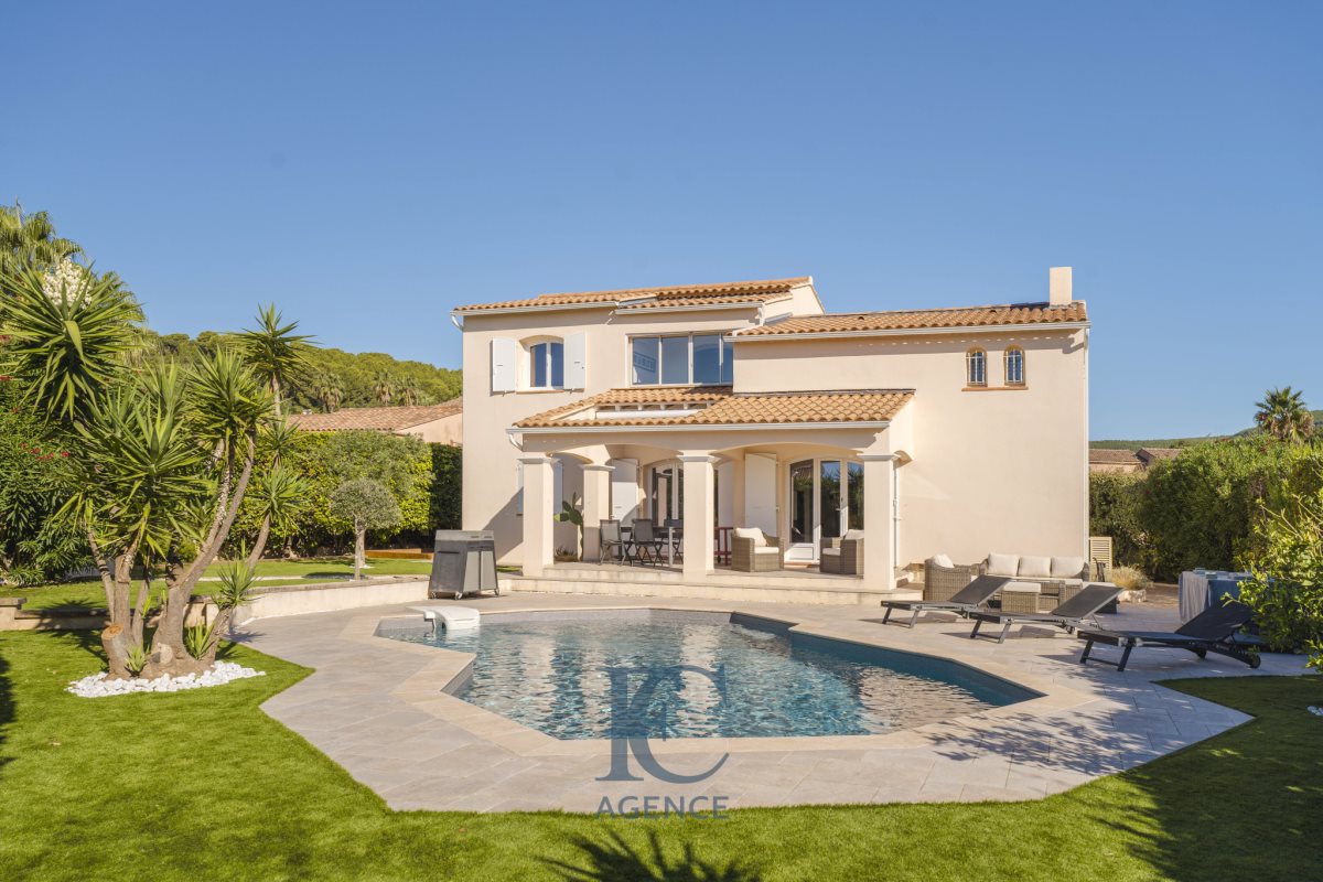 Maison à vendre, 160m², Sanary-sur-Mer
