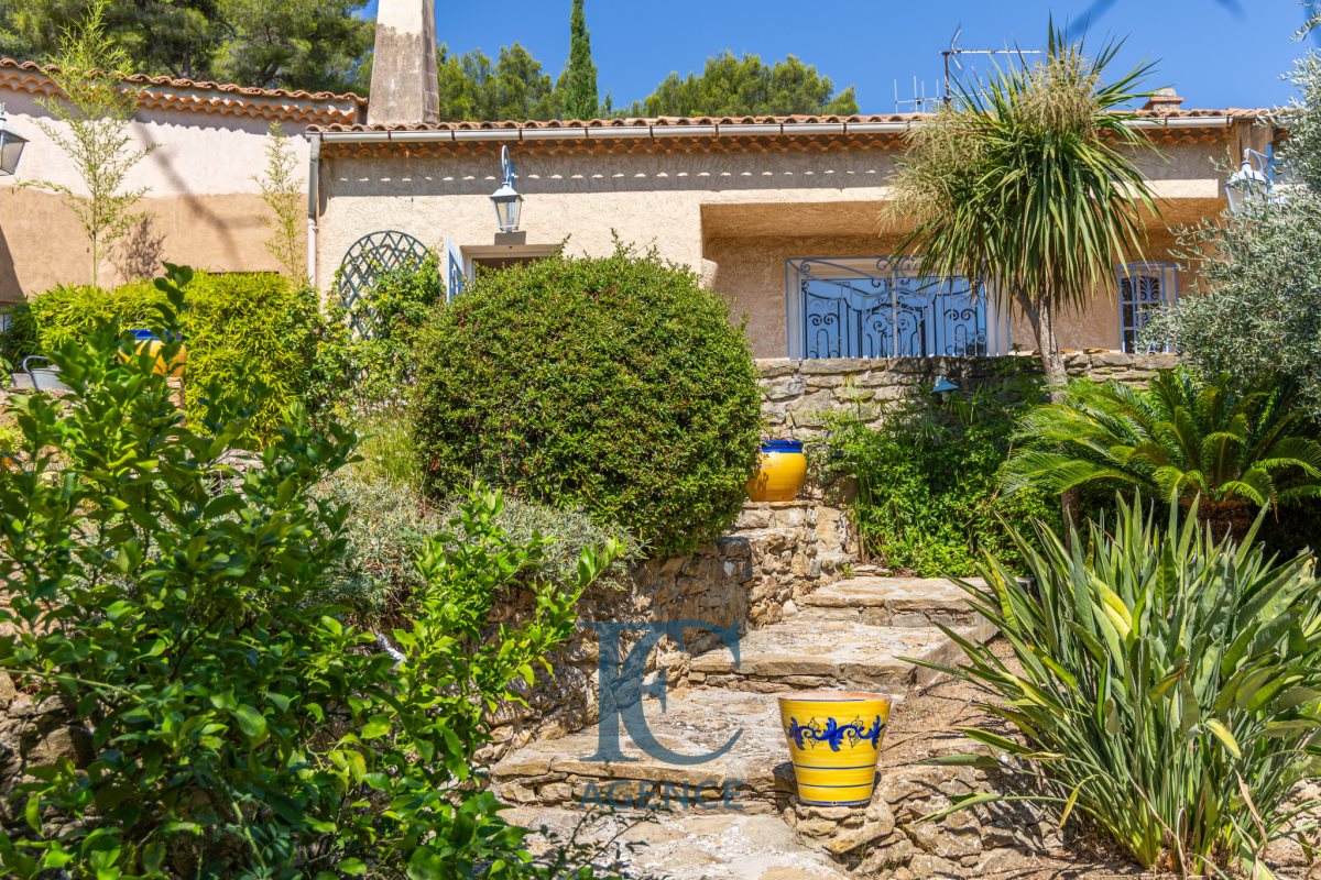 Maison à vendre, 198m², Le Beausset