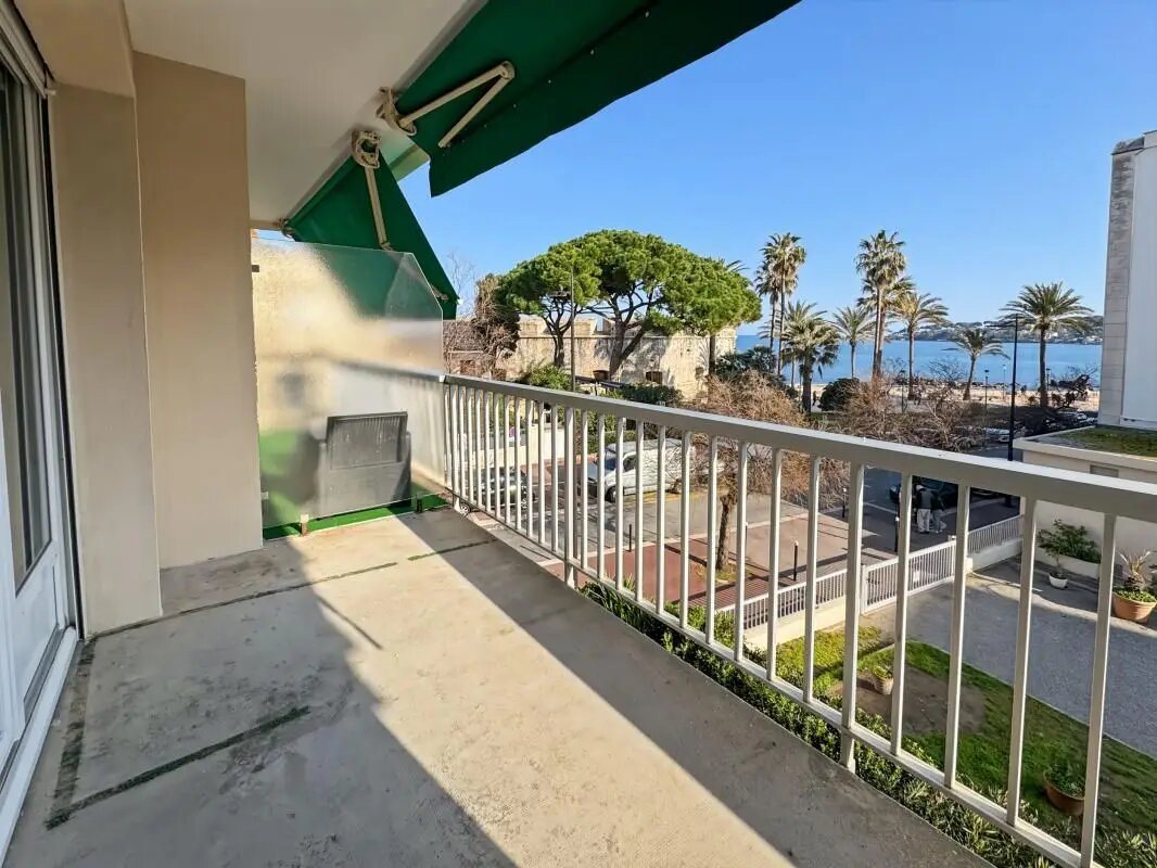 Appartement à louer, 32m², Antibes