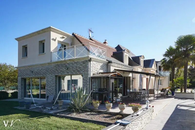 Maison à vendre, 400m², Savonnières
