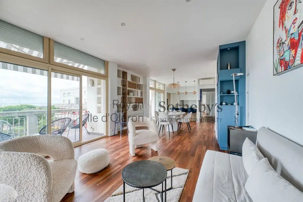 Appartement à vendre, 100m², Royan