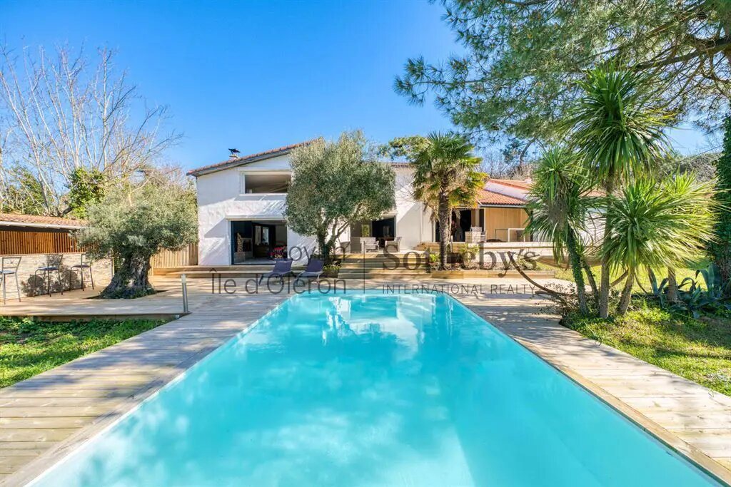 Maison à vendre, 290m², Saint-Palais-sur-Mer