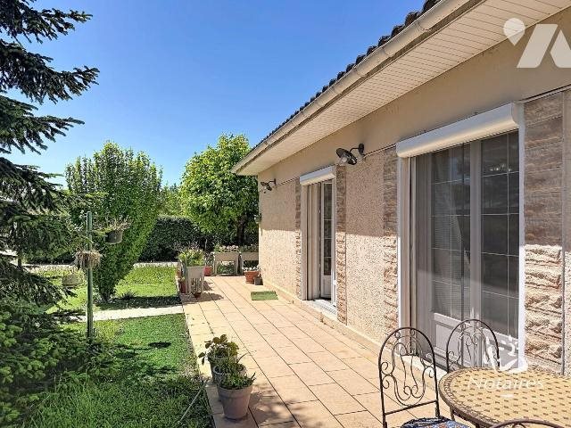 Maison à vendre, 133m², Latresne
