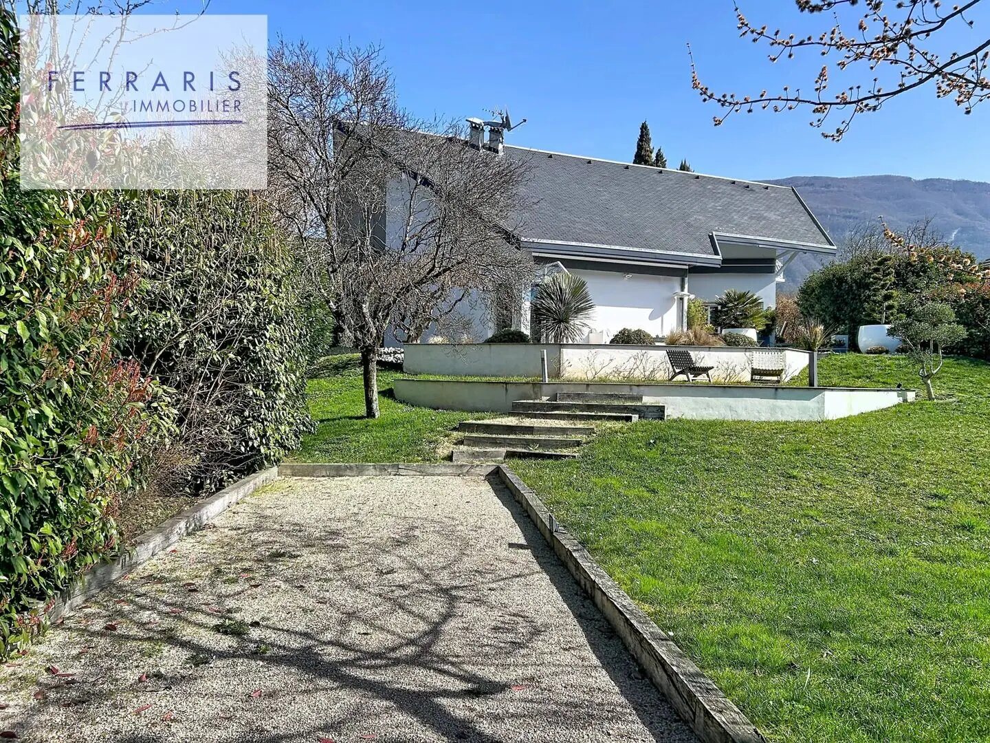Maison à vendre, 157m², Saint-Jeoire-Prieuré