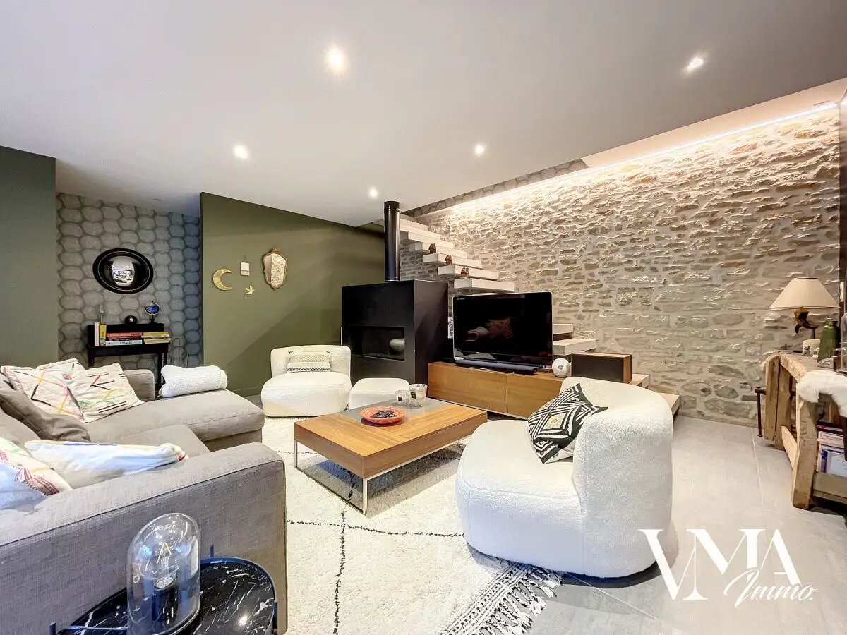 Maison à vendre, 212m², Lissieu